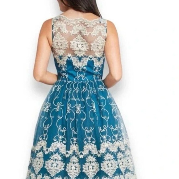 Chi Chi London Reign or Shine Teal Metallic Lace Sleeveless Midi Prom Dress 10 - Picture 13 of 13